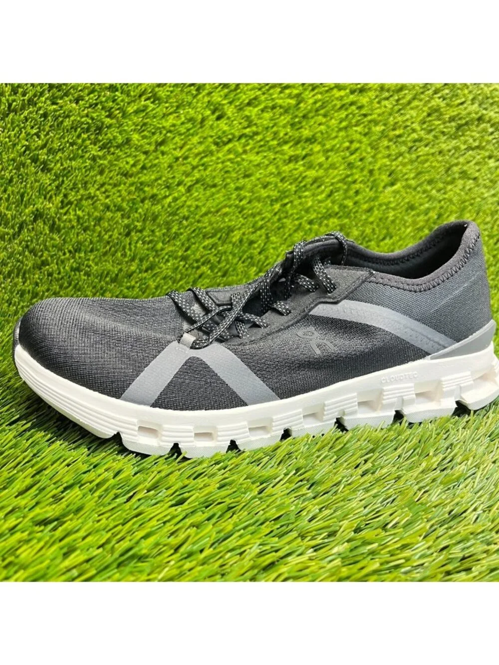 On Cloud X 4 AD Womens Size 9 Black Gray White Athletic Running Shoes Sneakers